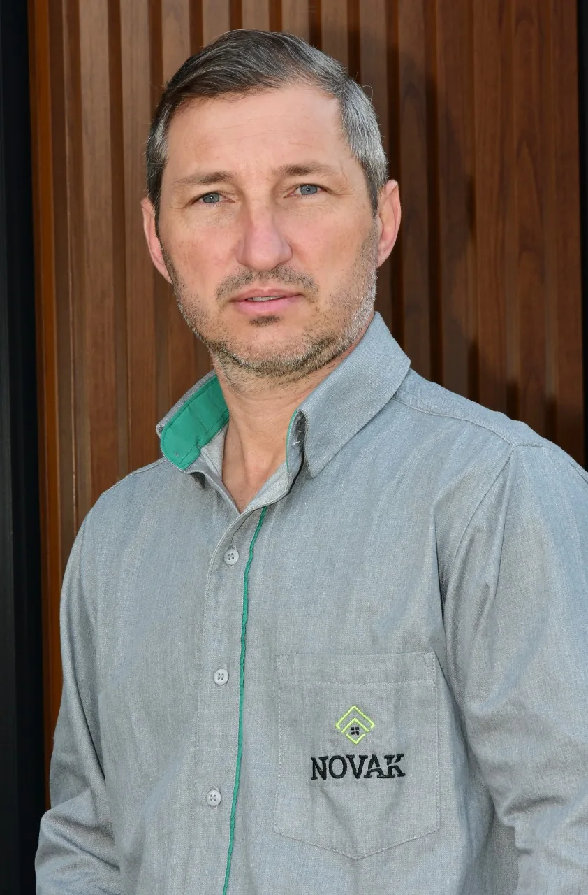 Luis Novak, gerente da Novak.